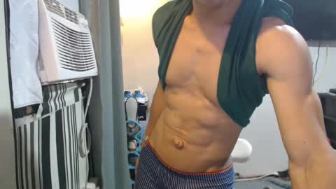 sexystrongcum online show from February 25, 3:29 am