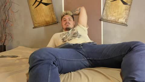 jhon deibyd online show from December 23, 5:17 am