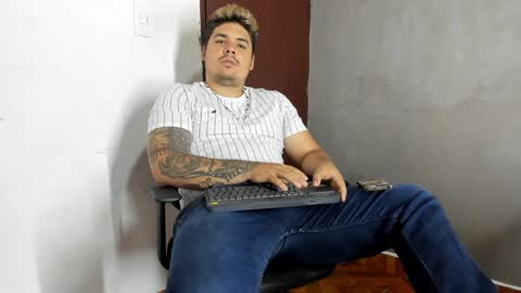 jhon deibyd online show from January 9, 1:13 pm