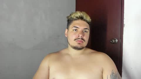 jhon deibyd online show from December 17, 6:02 am