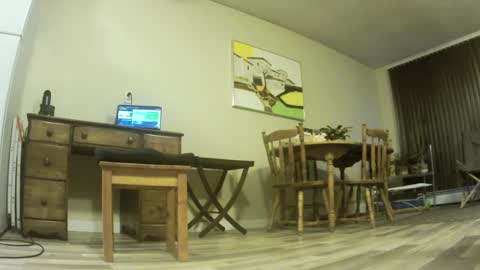 shave deeez online show from December 4, 4:27 pm