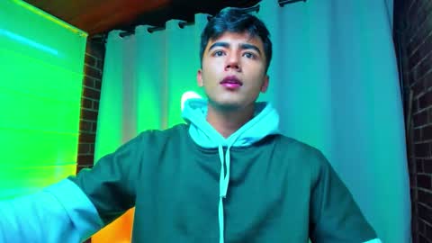 Shawn online show from January 14, 11:26 am