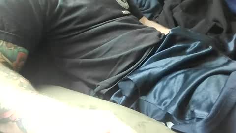 Snapshot of sheepydoggy45 chatting on October 19, 5:05 pm sheepydoggy45 online show from October 19, 5:05 pm