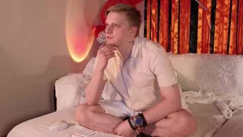 Vincente online show from November 4, 11:28 pm