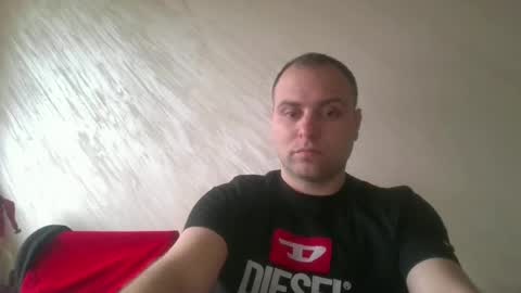 Snapshot of shmele_04 chatting on January 18, 12:04 pm shmele_04 online show from January 18, 12:04 pm