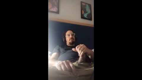 shmokeandmirrors online show from April 7, 4:40 pm