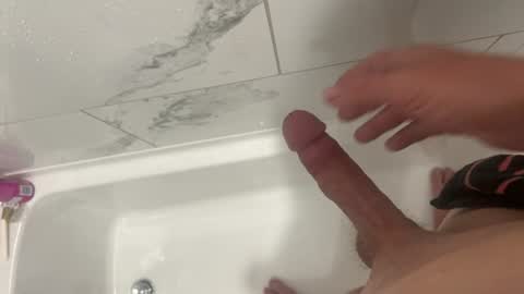 shorguy2000 online show from August 7, 2:18 am