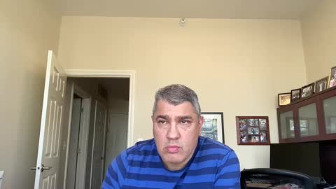 Chicago Guy online show from February 25, 8:41 pm