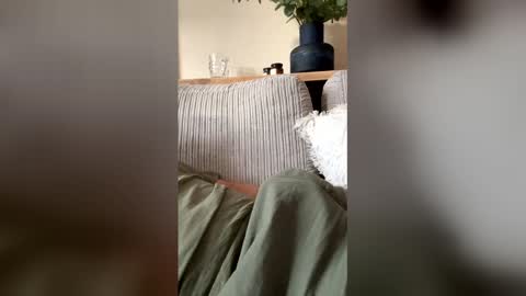 shozza1988 online show from December 21, 1:30 pm