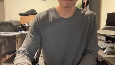 Chris online show from February 8, 4:03 am