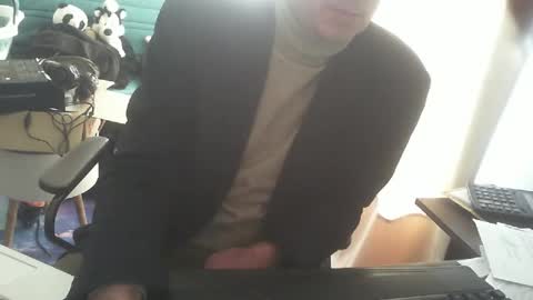 shyfrenchcock online show from February 3, 2:34 pm