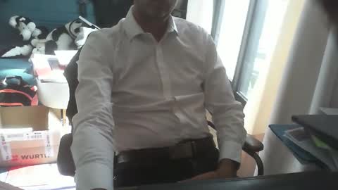 shyfrenchcock online show from October 9, 9:36 am