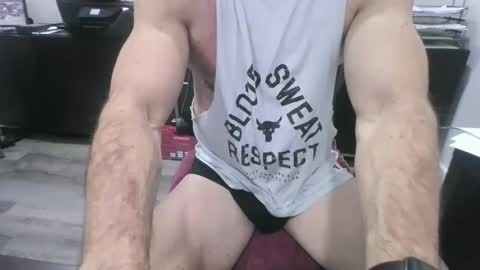 Snapshot of silvertick70 chatting on February 22, 1:55 am silvertick70 online show from February 22, 1:55 am