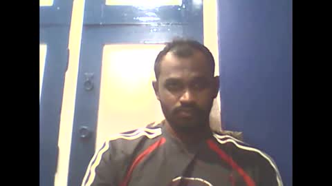 Snapshot of singletamilblackboy chatting on January 21, 12:24 pm singletamilblackboy online show from January 21, 12:24 pm