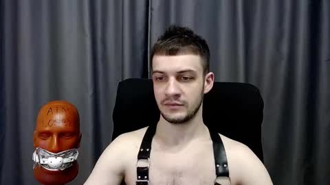 Sir Damien online show from February 6, 8:39 pm