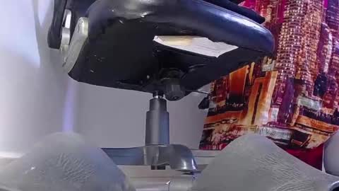 only foot                         worshipers here online show from January 22, 10:06 pm