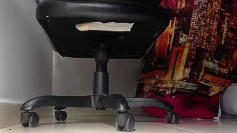 only foot                         worshipers here online show from January 25, 11:54 pm