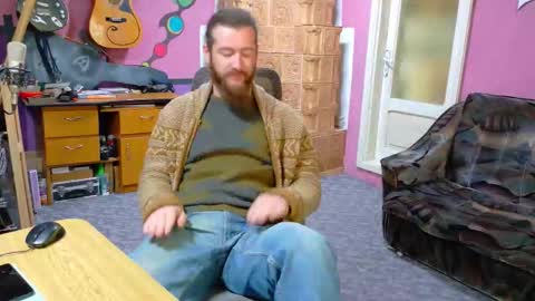 I am The Fourth and only Sir. Pelo online show from March 27, 11:22 am