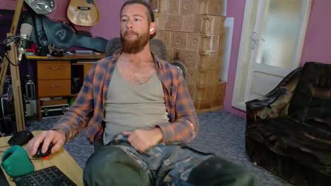 I am The Fourth and only Sir. Pelo online show from September 20, 6:35 am