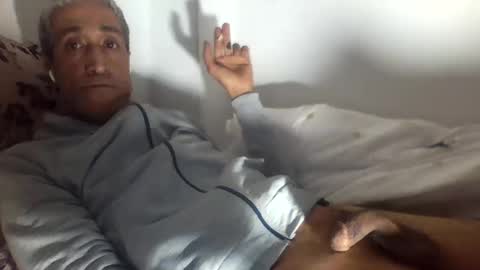 Snapshot of sixsix271 chatting on March 12, 12:31 am sixsix271 online show from March 12, 12:31 am