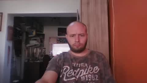 sixten19795 online show from March 7, 12:23 pm