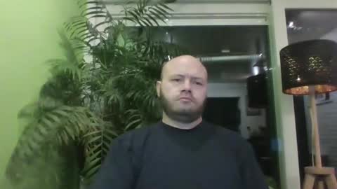 sixten19795 online show from December 16, 6:31 am