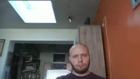 sixten19795 online show from March 4, 12:22 pm