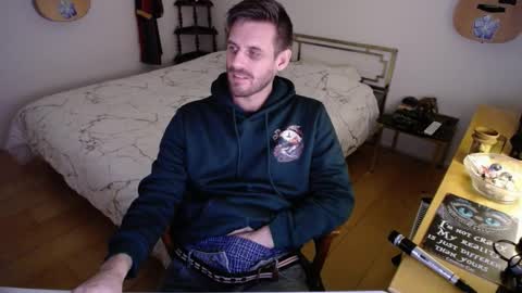 skatejocke online show from November 25, 4:20 pm