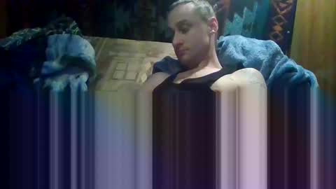 skinnywhyteboi online show from December 22, 12:57 pm