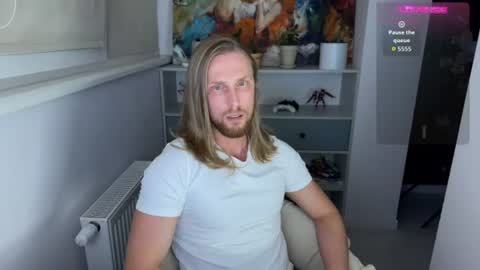 sky_guy25 online show from July 11, 8:33 pm