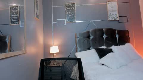 Daniel online show from November 12, 4:29 am