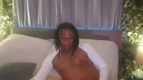 skyonetoo3 online show from October 1, 10:57 pm