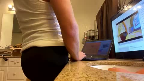 slapaho666 online show from November 9, 4:27 am