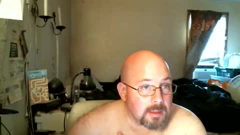 slavejim online show from May 17, 4:25 pm