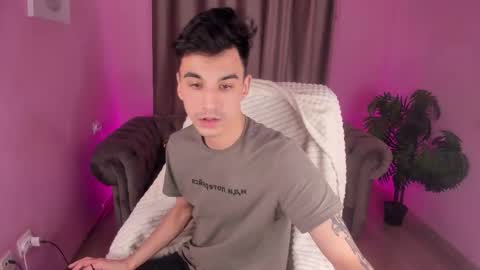 Slendy online show from March 5, 11:28 am