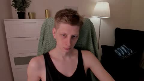 Andy online show from February 8, 9:19 pm