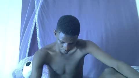 slim long01 online show from April 5, 8:00 am