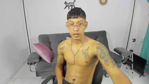 slim_master12 online show from December 27, 2:44 pm