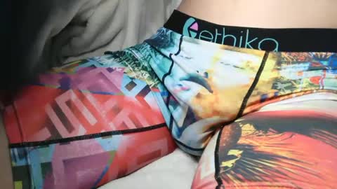 slimhungyvng online show from June 29, 5:13 pm