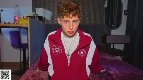 sluttsavage online show from July 25, 5:59 am