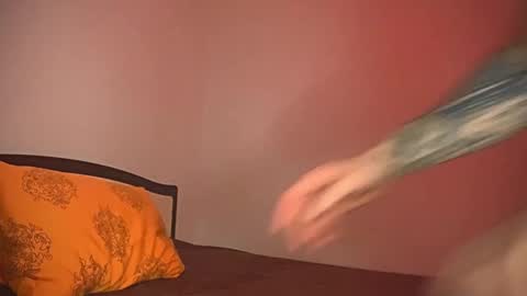 Gus online show from January 20, 2:03 pm