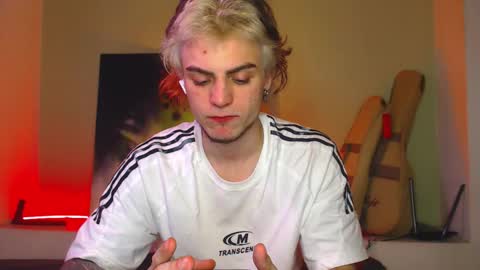 Gus online show from September 11, 10:47 am