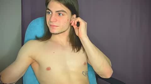 Gus online show from January 13, 6:16 pm