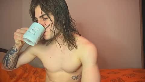 Gus online show from February 7, 3:08 pm