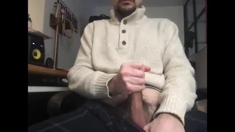 small_88 online show from January 13, 9:19 am