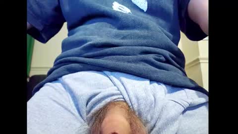 Small Hairy Uncut online show from December 17, 12:18 am