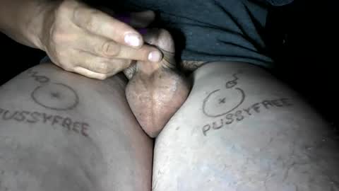 pussyfree4eva online show from June 14, 5:09 am