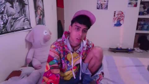 teddy online show from December 7, 7:05 am