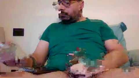 smoker985 online show from January 10, 7:04 am