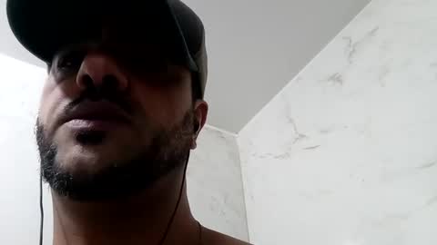 SMOKERBEAST online show from November 18, 6:44 pm